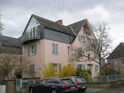 Schicke 4-Zimmer-Hochparterre-Wohnung mit geh. Innenausstattung mit Balkon in Bad kreuznaach