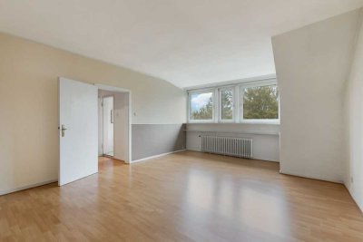 Charmante Dachgeschosswohnung im 2.OG mit Charakter, Potenzial und perfekter Lage