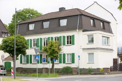 Großzügige, gepflegte Wohnung mit 2 Balkonen und Wintergarten in Neuwied