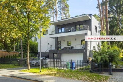 IMMOBERLIN.DE - Exzellentes Einfamilienhaus mit Villenflair, Sonnenterrassen, Balkon & Garage