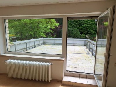 Schöne 4-Zimmer-Wohnung mit großer Dachterrasse in Stolberg (Rhld.)