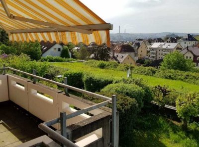 Wunderschöne 3,5-Zimmerwohnung in bester Halbhöhenlage mit Aussichtsbalkon + Terrasse