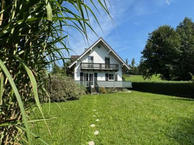 Einfamilienhaus mit großem Grundstück in einem Weiler bei Baierbach -
Landkreis Landshut