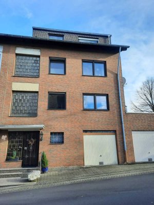 Geschmackvolle, gepflegte 2-Zimmer-Wohnung mit Balkon in Hürth