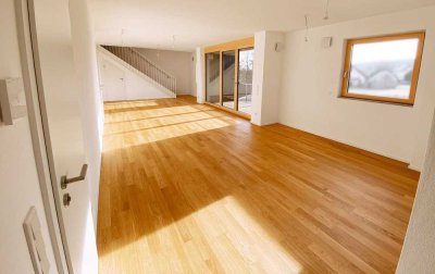 Traumhafte Maisonette-Wohnung - Neubau, 3 Zimmer mit 2 Balkonen