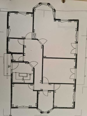 Attraktive und gepflegte 4-Raum-Wohnung mit geh. Innenausstattung mit Balkon und EBK in Horgenzell