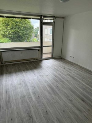 Stilvolle 3,5-Zimmer-Wohnung mit gehobener Innenausstattung mit Balkon in Hattingen