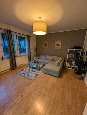 2,5 Zimmer EG-Wohnung mit Balkon, Terrasse, Einbauküche und Keller in St.Lorenz Nord