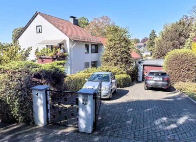 RS-Lennep | EG | 140 m² | Terrasse | Garten | ruhige Lage | ab 01.10.24