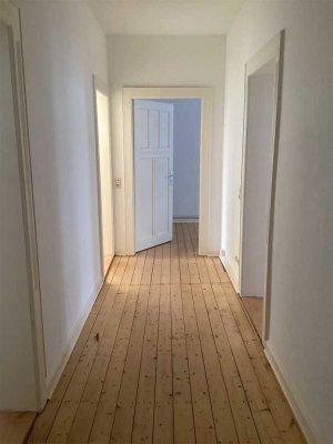 3-Zimmer Altbauwohnung in Linden