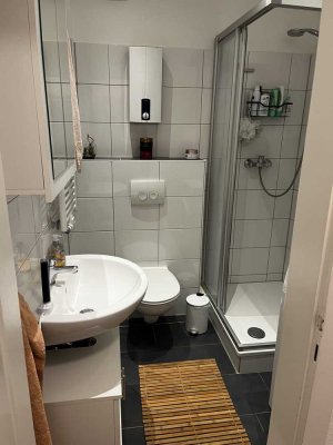 Nachmieter gesucht! 2,5 Zimmer Wohnung in zentraler Lage in DU-Neudorf