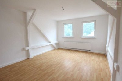 Schöne 3-Raum-Dachgeschosswohnung zentrumsnahe von Aue