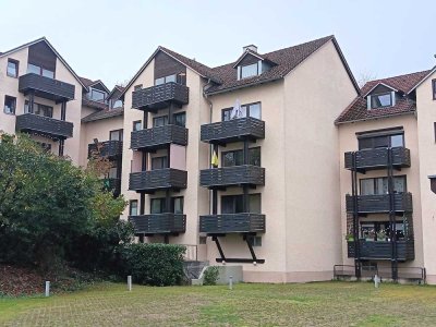 1,5 Zi.-Mietwohnung im 3. OG mit EBK und Balkon in Regensburg-Süd