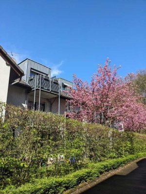 Wunderschöne 3 Zimmer Maisonette Wohnung mit Balkon in Leichlingen