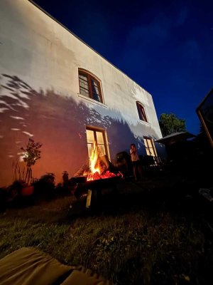 IM LOFTSTYLE -  Außergewöhnliches EFH in großzügiger Aufteilung, Garage und Scheune