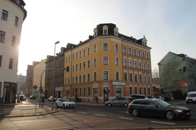 sonnendurchflutete  2-Zimmer-DG-Wohnung in Chemnitz Nähe Sachsenallee