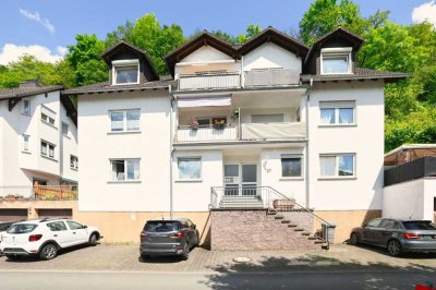 Gemütliche 2-ZKB Wohnung mit Wintergarten, Terrasse, Stellplatz und Garage in Nassau-Lahn