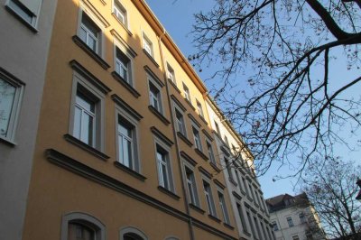 ****2-Zimmerwohnung, mit Terrasse, in ruhige Stadtlage: nähe Brühlboulevard!!!****