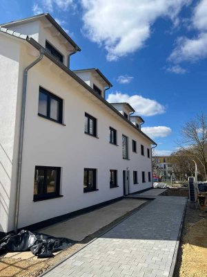 Schöne lichtdurchflutete Neubauwohnung in Hemau inkl. Einbauküche