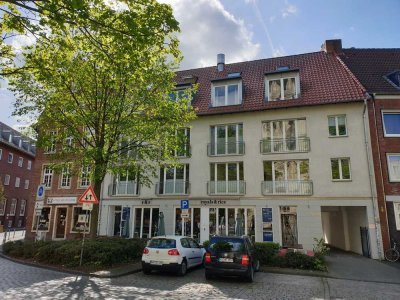 3-Zimmer-Wohnung mit Dachterrasse und Doppelstellplatz (optional) in bester Innenstadtlage