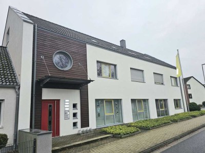 Geräumige 3,5-Zimmer-Wohnung mit großem Balkon in guter Lage, 29633 Munster