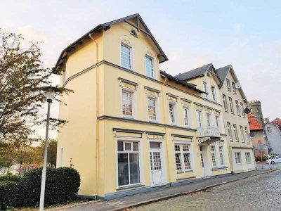 Mehrfamilienhaus mit 7 Wohneinheiten + 1 Gewerbeeinheit