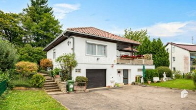 Ihr neues Zuhause in bester Hanglage – gepflegter Bungalow mit viel Platz für die Familie