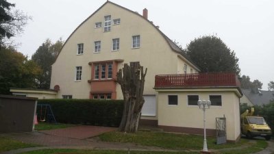 Vollständig renovierte 3-Zimmer-Maisonette-Wohnung mit EBK in Calbe (Saale)