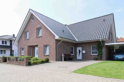 Energieeffizientes Einfamilienhaus mit hochwertiger Substanz und vermietbarer Einliegerwohnung