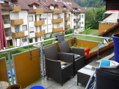 Provisionsfrei * BJ 1992 * Sanierte Gemeinschaftsanlagen * 2,5-Zimmer Wohnung Balkon, Tiefgarage