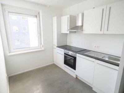 Neu Renovierte 3 Zimmer-Stadtwohnung