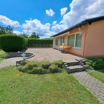 Neuer Preis! Bungalow mit Pool - Kofferpacken und einziehen!