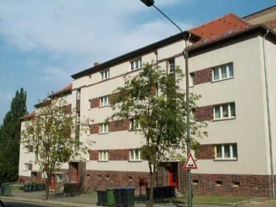 Charmante 2-Raum Wohnung im Dichterviertel mit Wohnküche