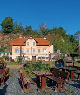 Ruhige Zweiraumwohnung mit Elbblick in der Nähe von Meißen