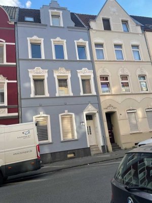 TOP Rendite - 4 Appartements und 1 DG Penthouse - voll möbliert - frisch saniert - provisionsfrei