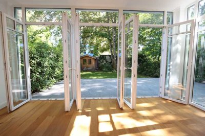 Hochwertige Gartenwohnung mit Terrasse in stilvollem 4-Fam.-Haus im beliebten Stadtteil Lindenhof