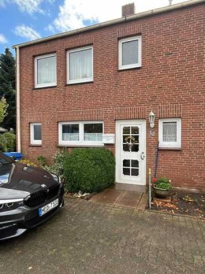 Reihenendhaus (3 Parteien) in Meldorf, ruhige Lage