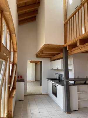 Exklusive, neuwertige 4-Raum-Loft-Wohnung mit gehobener Innenausstattung in Fraueninsel
