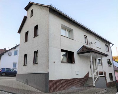 Mehrfamilienhaus mit vier Wohneinheiten als Kapitalanlage*