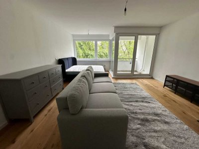 Möbliert: Wunderschön sanierte 1-Zimmer-Wohnung in Steglitz