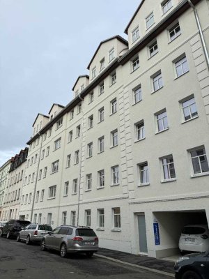 Stilvolle 4- Zimmer Maisonette- Wohnung mit Aufzug