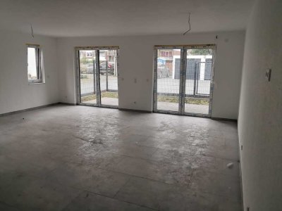 Neubau Erdgeschosswohnung mit Terrasse