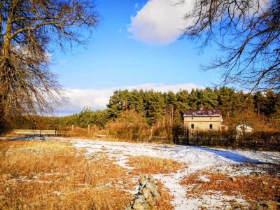 Auszeit von der Großstadt nehmen -Leben mit der Natur- Traumhaftes Schleusenwärterhaus am Voßkanal