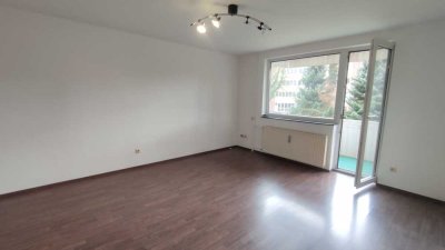 Großzügige Singlewohnung mit Balkon