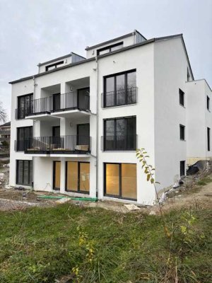 Erstbezug: Moderne 3-Zimmer-Wohnung mit EBK und Balkon in Konstanz Fürstenberg