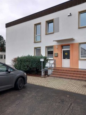 schöne 3 Raum Wohnung