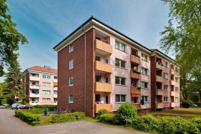 Helle, frisch renovierte 3-Zimmer-Wohnung mit Balkon!