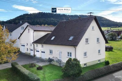 Wohnhaus mit großer Lagerfläche und mehreren Garagen in 78586 Deilingen