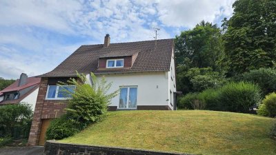 Freistehendes Einfamilienhaus in Kaiserslautern / Erfenbach / Lampertsmühle