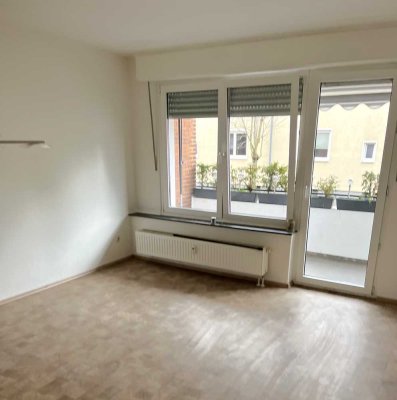 Lichtdurchflutete 3,5-Zimmer Erdgeschosswohnung - Duisburg-Wanheimerort